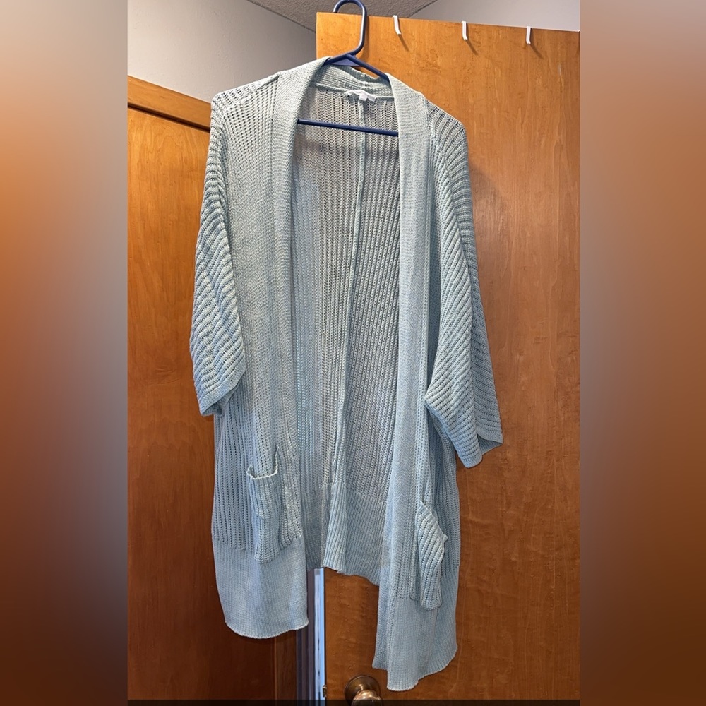 Knitted cardigan